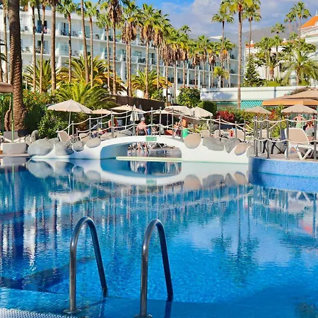 Duque Beachfront Elite Apartment